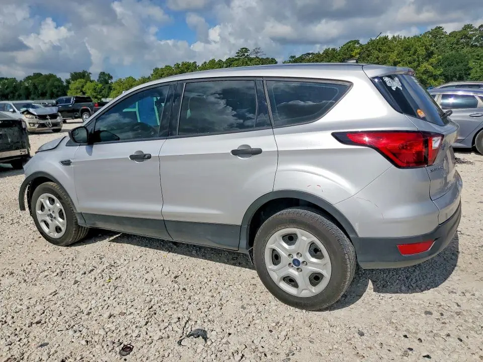2019 FORD ESCAPE S  