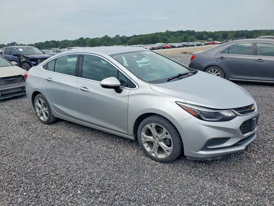 2017 CHEVROLET CRUZE PREMIER  