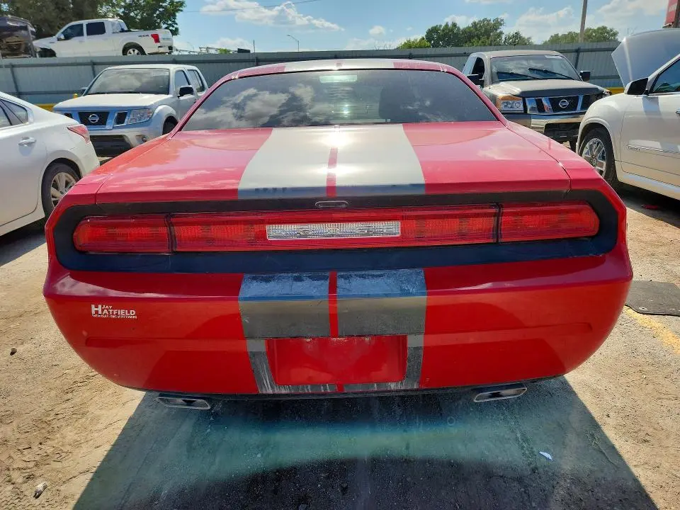 2014 DODGE CHALLENGER SXT  