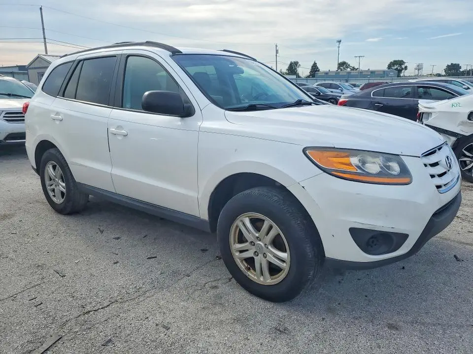 2011 HYUNDAI SANTA FE GLS  