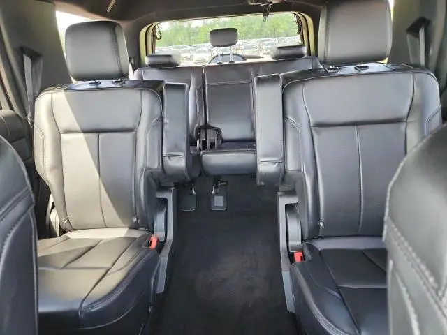 2021 FORD EXPEDITION XLT  