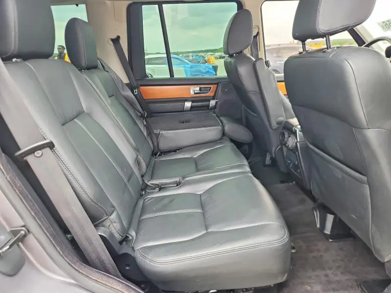 2012 LAND ROVER LR4 HSE LUXURY  