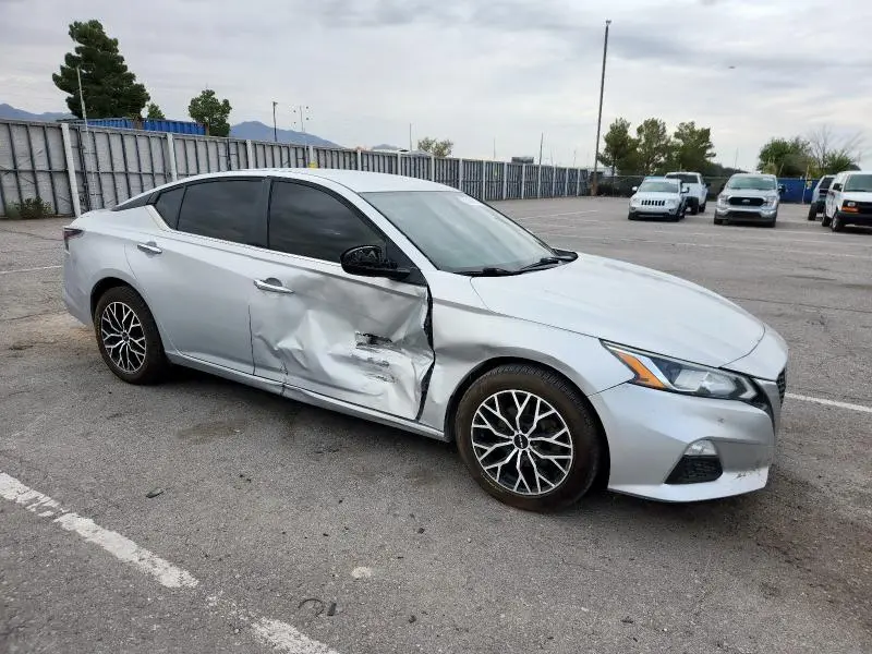 2019 NISSAN ALTIMA S  