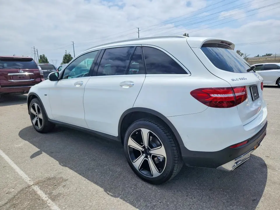 2019 MERCEDES-BENZ GLC 350E  