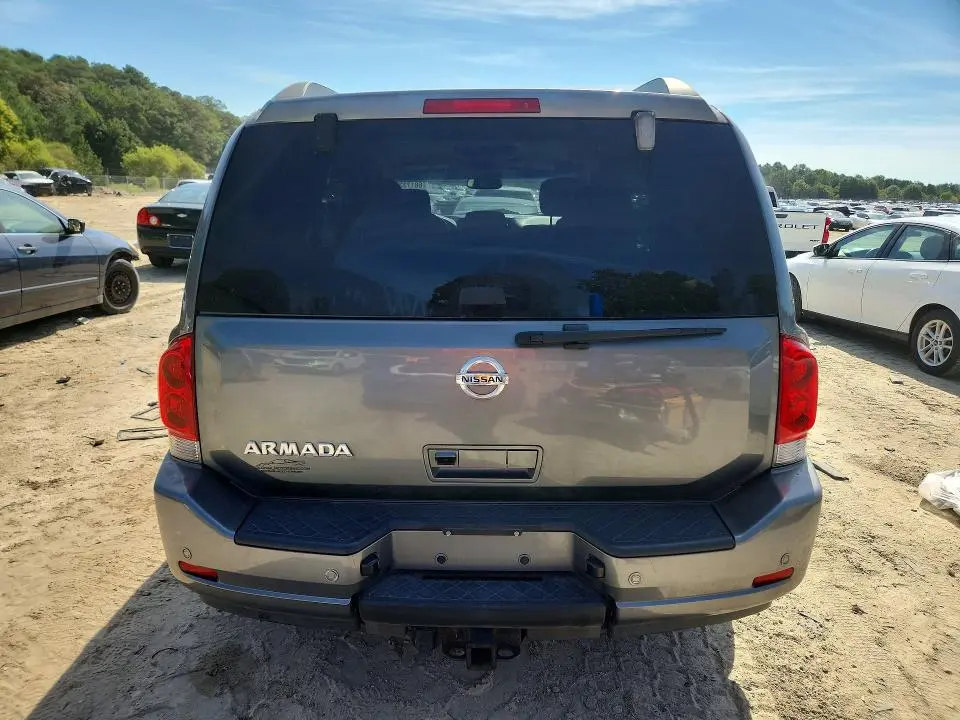 2013 NISSAN ARMADA SV  