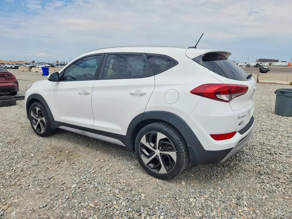 2017 HYUNDAI TUCSON SPORT  