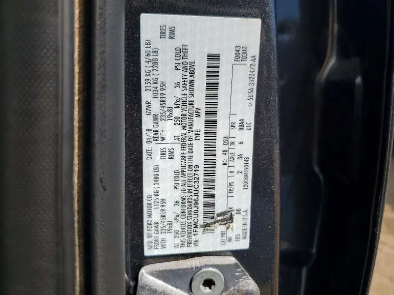 2018 FORD ESCAPE TITANIUM  