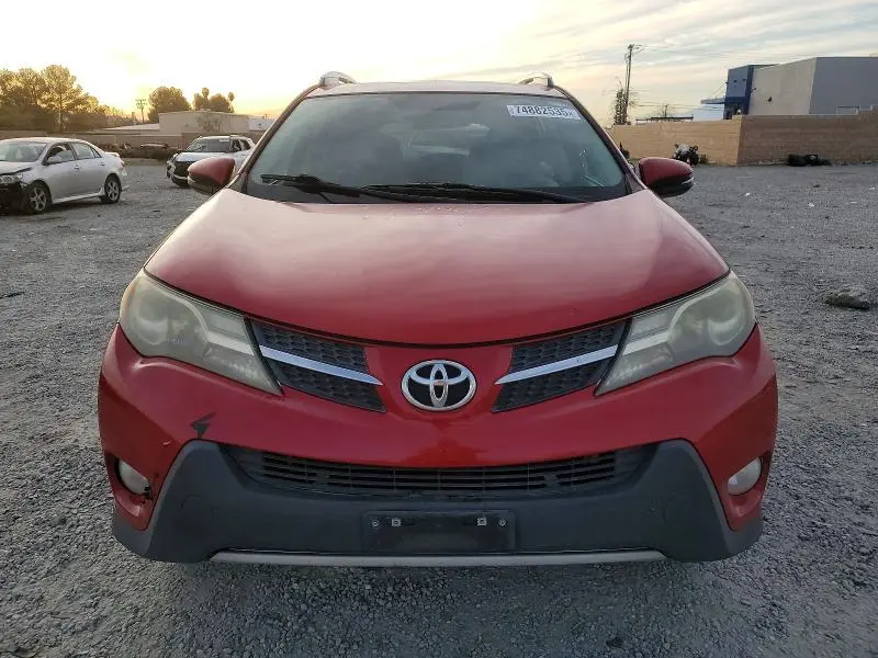 2013 TOYOTA RAV4 XLE  