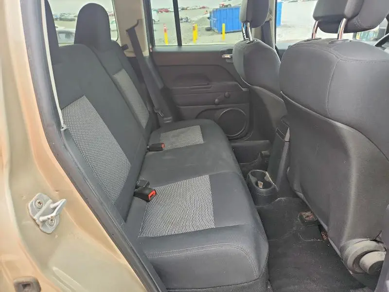2010 JEEP PATRIOT SPORT  