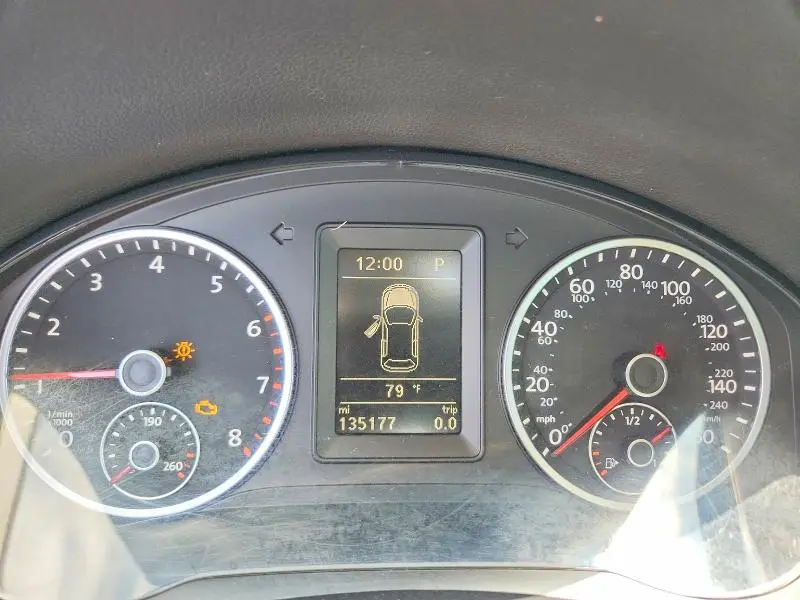 2014 VOLKSWAGEN TIGUAN S  