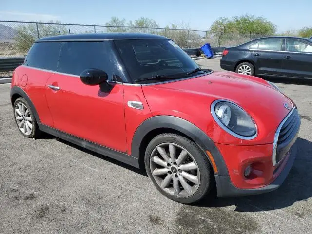 2021 MINI COOPER   