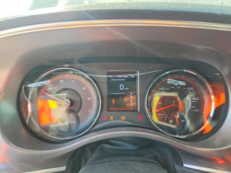 2012 DODGE CHARGER SXT  