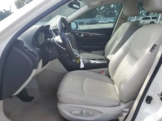 2018 INFINITI Q50 LUXE  