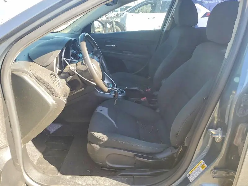 2012 CHEVROLET CRUZE LT  