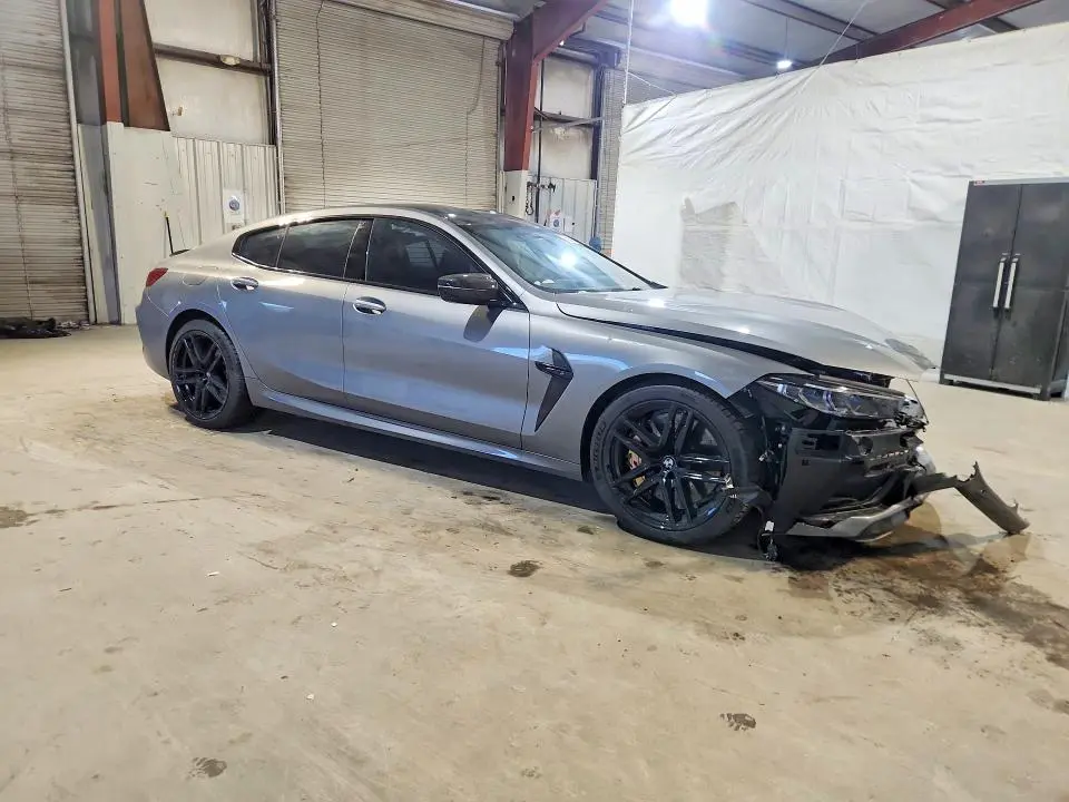 2025 BMW M8   