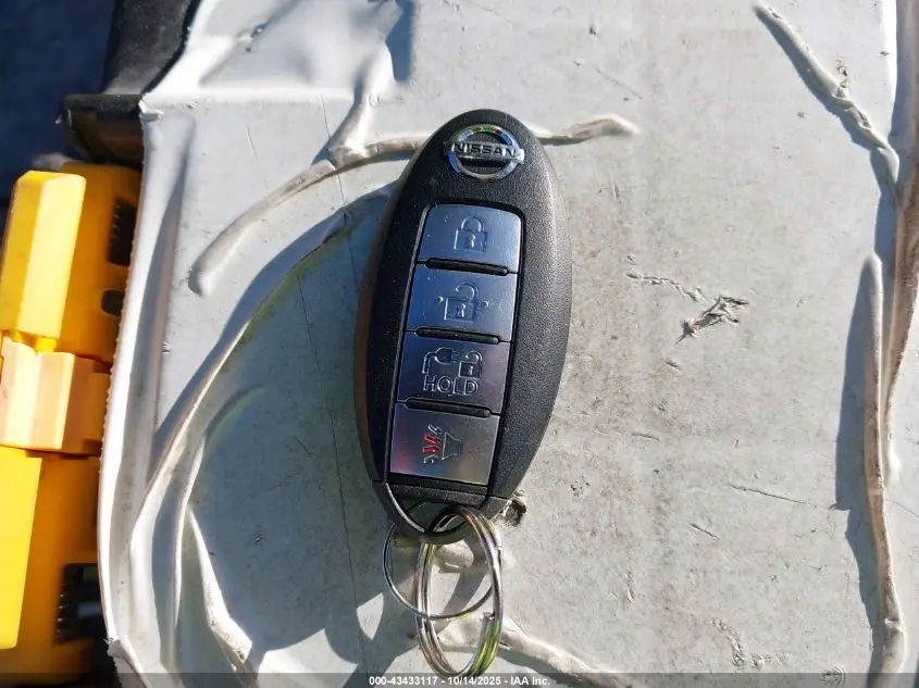 2019 NISSAN LEAF SV PLUS