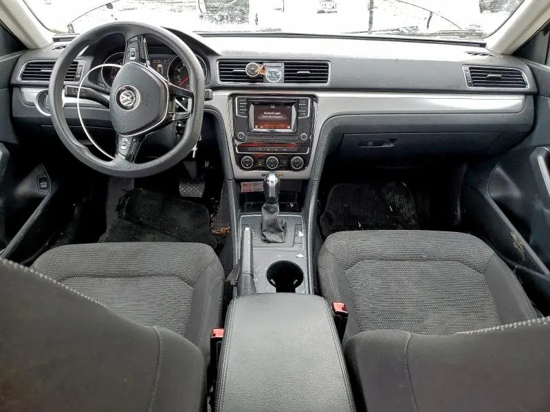 2016 VOLKSWAGEN PASSAT S  