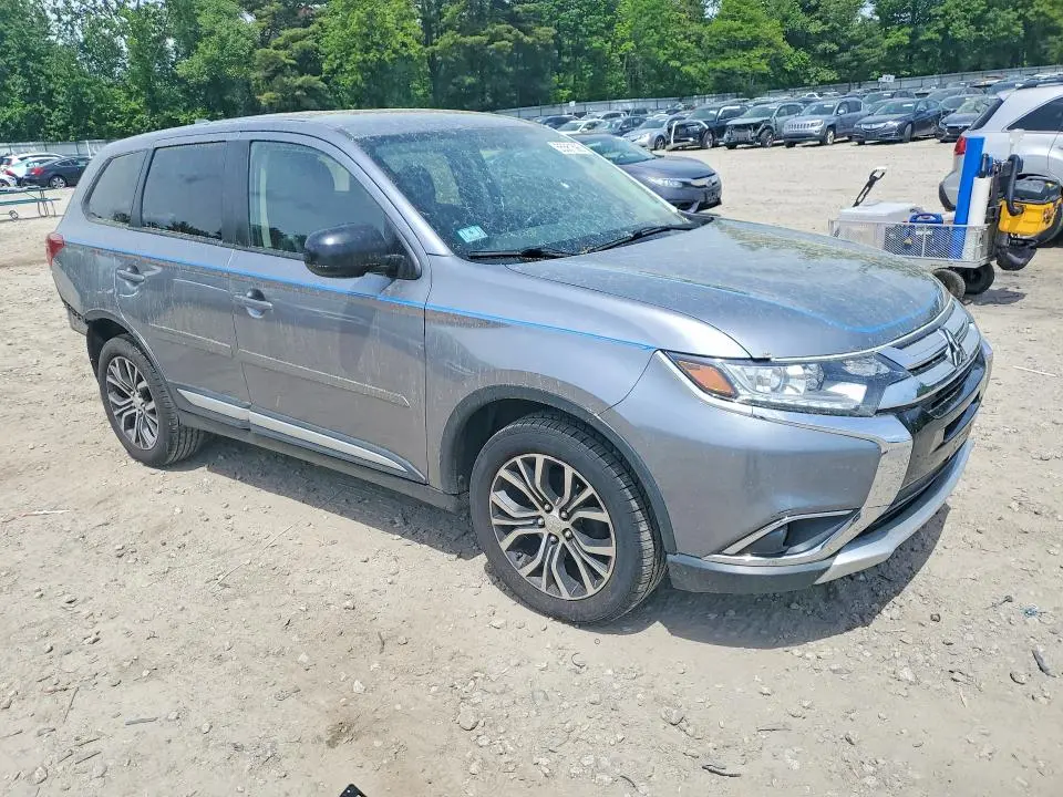 2017 MITSUBISHI OUTLANDER ES  