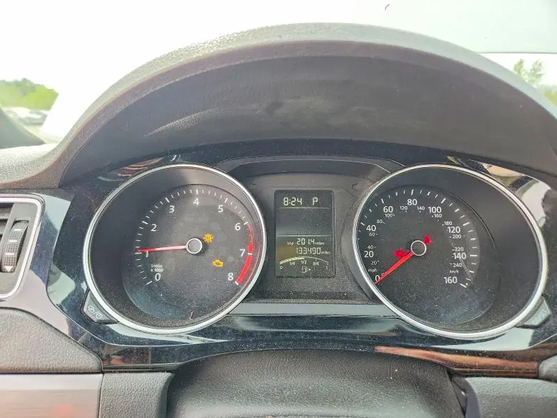 2016 VOLKSWAGEN JETTA SPORT  