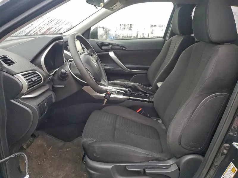 2019 MITSUBISHI ECLIPSE CROSS ES  