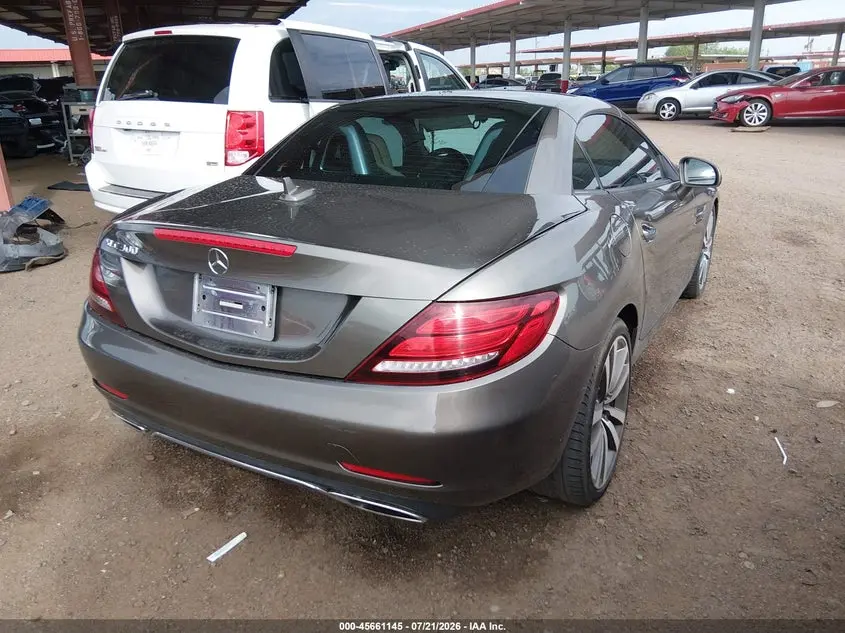 2018 MERCEDES-BENZ SLC 300  