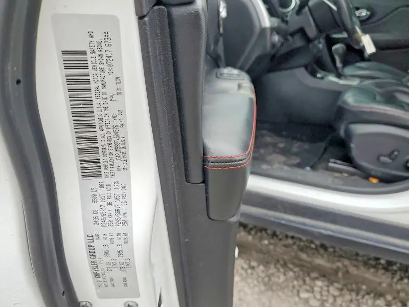 2015 JEEP CHEROKEE TRAILHAWK  