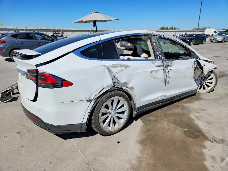 2018 TESLA MODEL X   