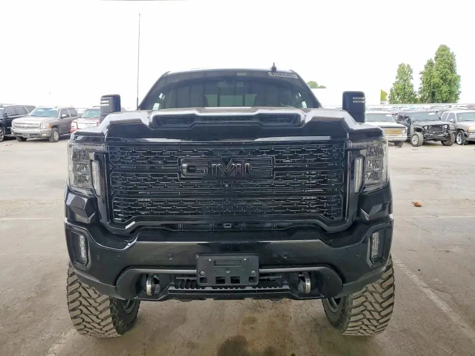 2022 GMC SIERRA K2500 DENALI  