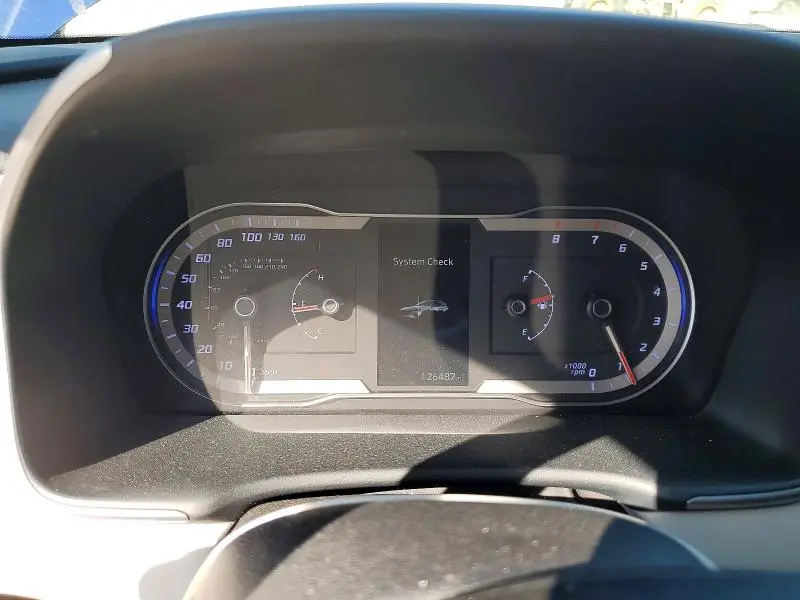 2022 HYUNDAI TUCSON SE  