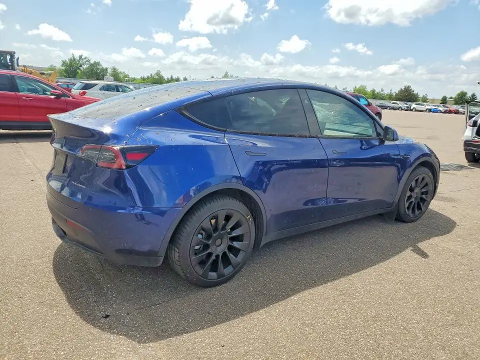 2024 TESLA MODEL Y   
