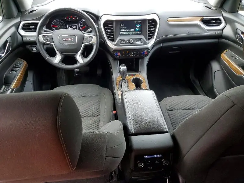 2017 GMC ACADIA SLE  