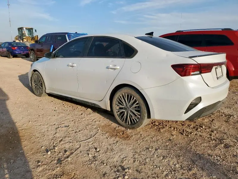 2023 KIA FORTE GT LINE  