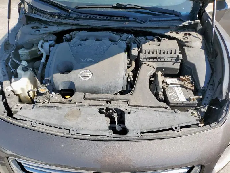 2013 NISSAN MAXIMA S  