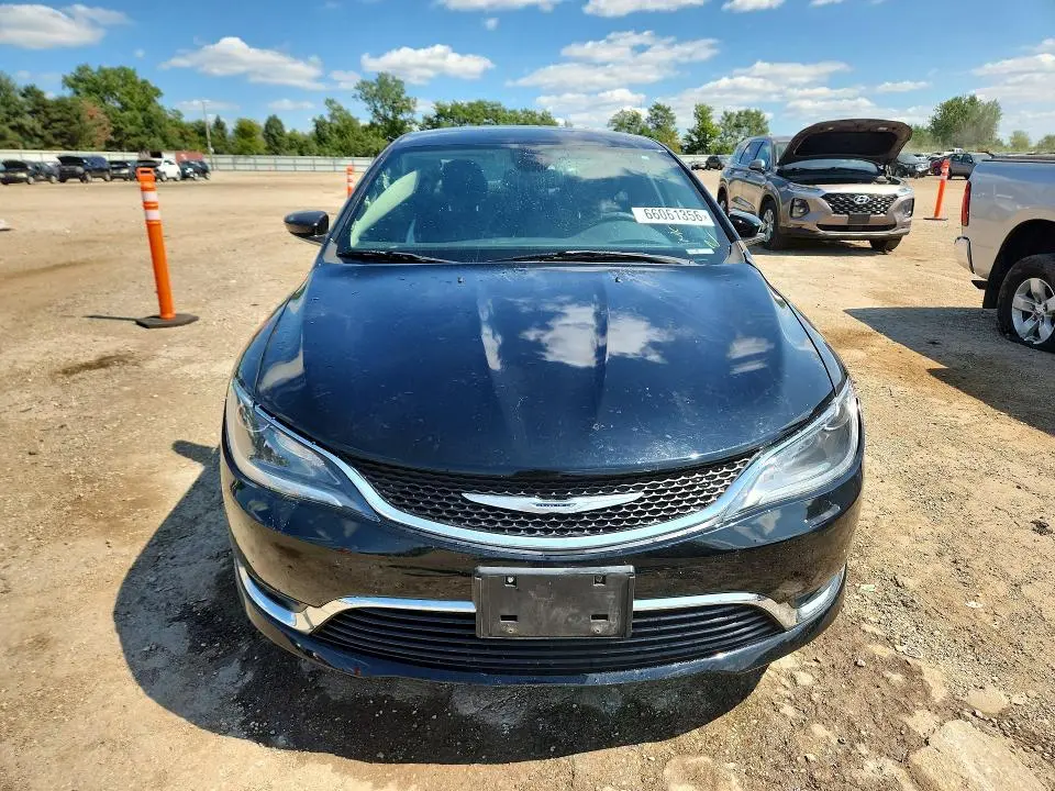 2015 CHRYSLER 200 LIMITED  