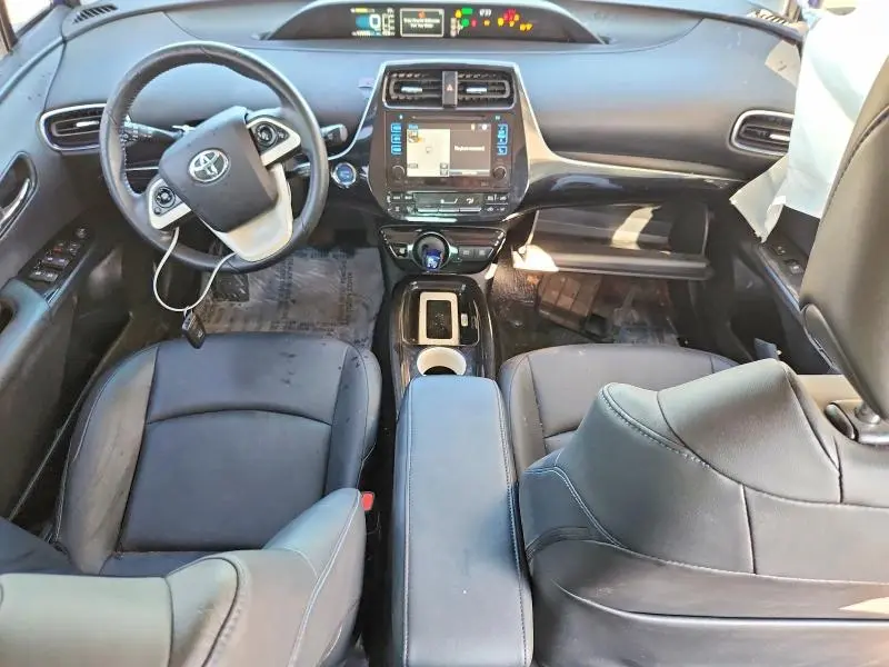 2016 TOYOTA PRIUS THREE TOURING  