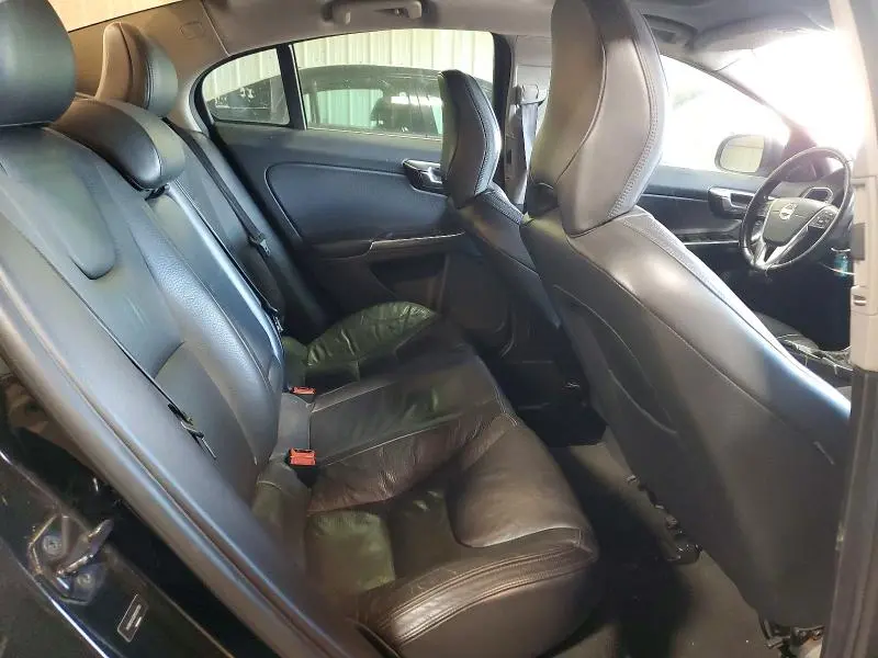 2013 VOLVO S60 T5  