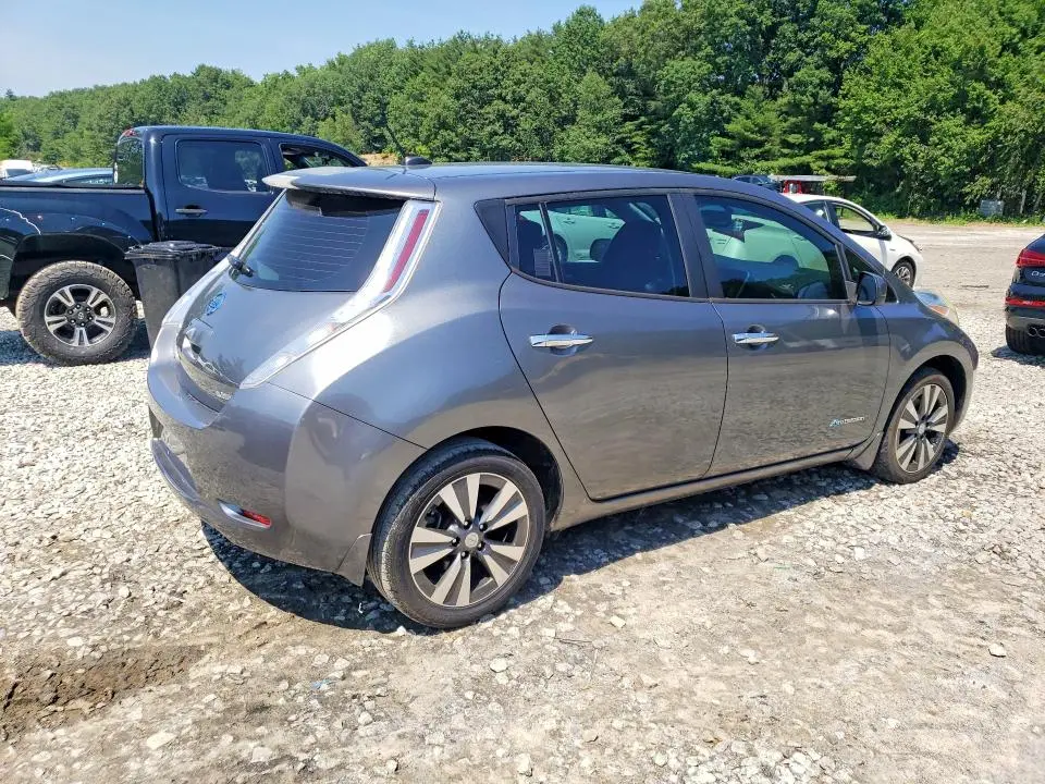2015 NISSAN LEAF S  