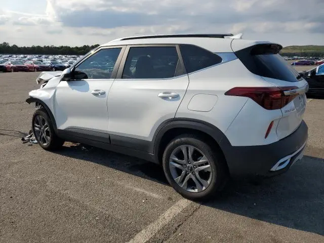 2022 KIA SELTOS S  