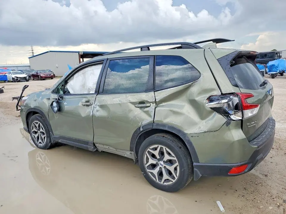 2020 SUBARU FORESTER PREMIUM  