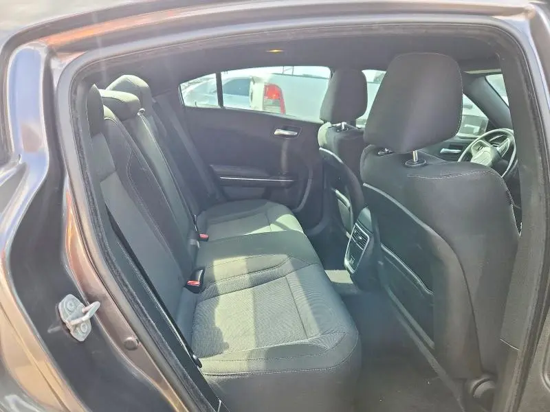 2016 DODGE CHARGER SXT  