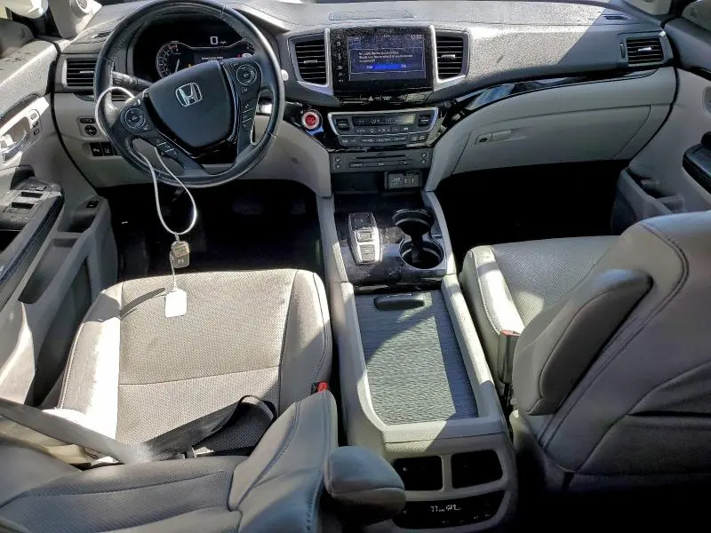 2017 HONDA PILOT ELITE  