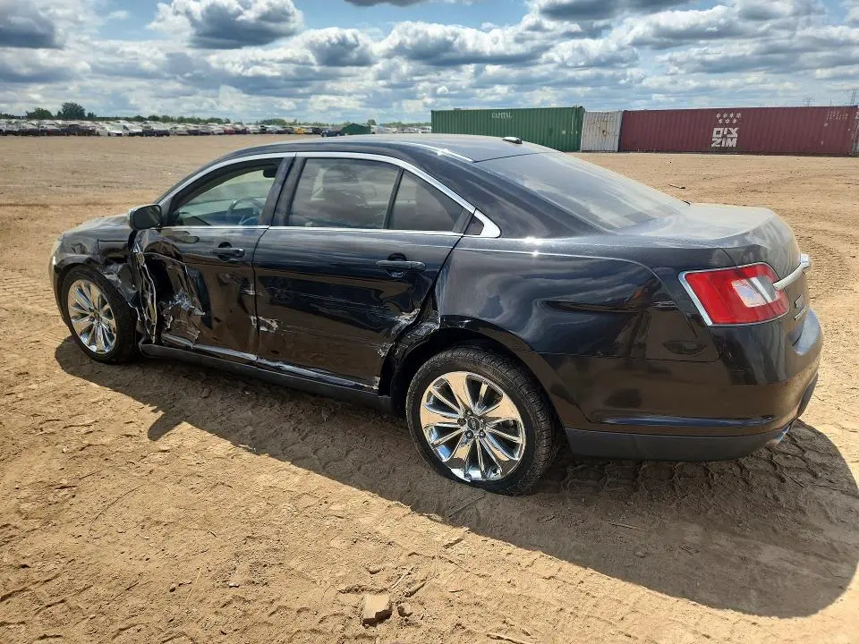 2010 FORD TAURUS LIMITED  