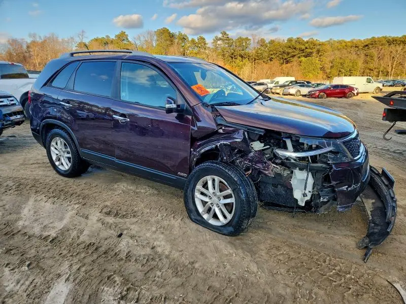2015 KIA SORENTO LX  