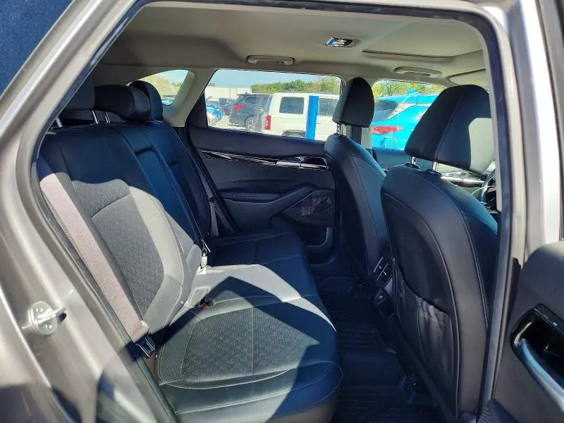 2021 KIA SELTOS EX  