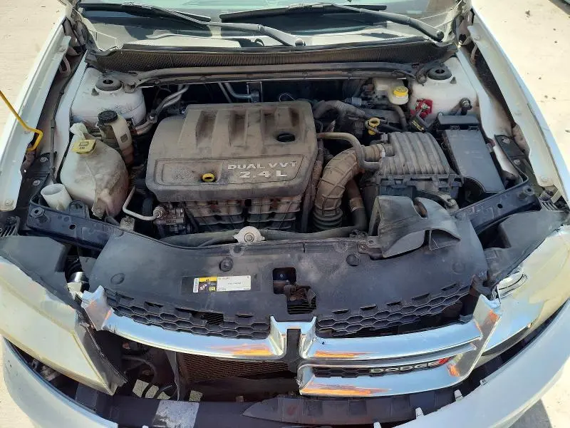 2014 DODGE AVENGER SE  