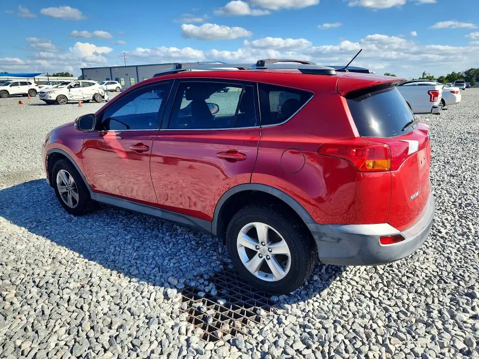 2013 TOYOTA RAV4 XLE  