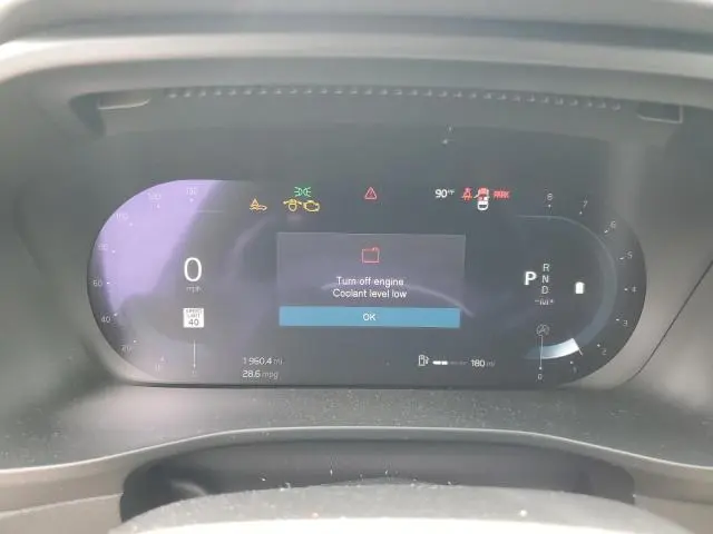 2023 VOLVO XC40 ULTIMATE  