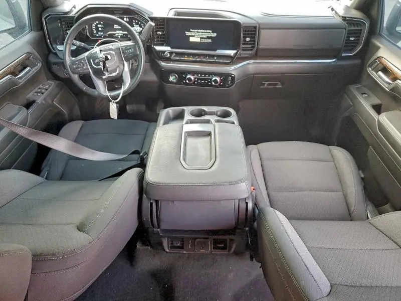 2023 GMC SIERRA K1500 SLE  