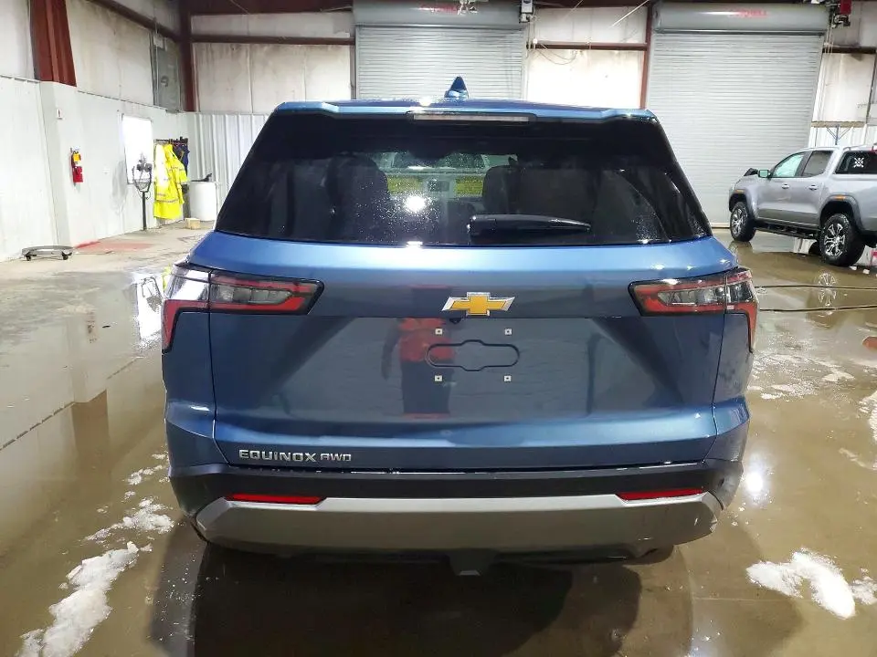 2025 CHEVROLET EQUINOX LT  