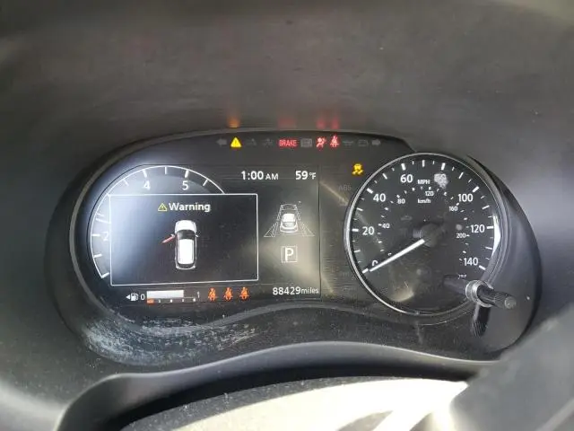 2021 NISSAN KICKS SV  